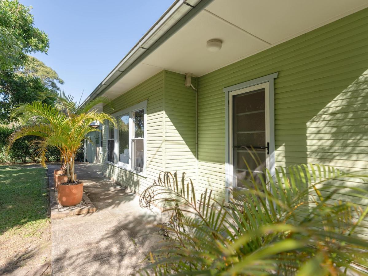 Charlie'S Beach House Byron Bay Exterior photo